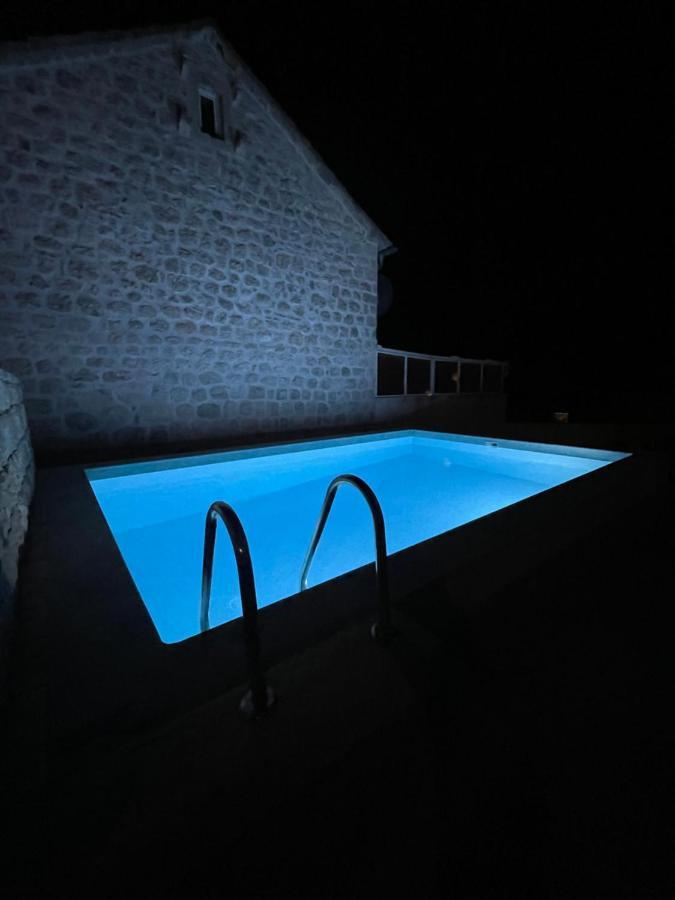 Villa Pul Risan Extérieur photo