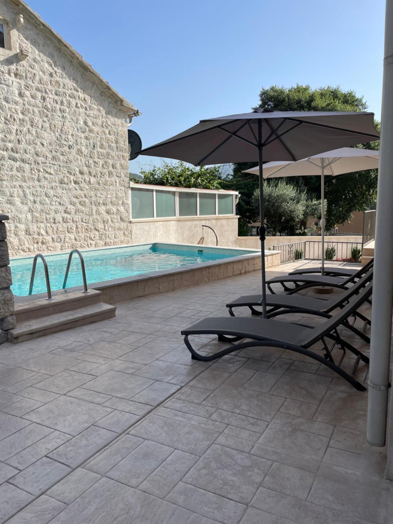 Villa Pul Risan Extérieur photo